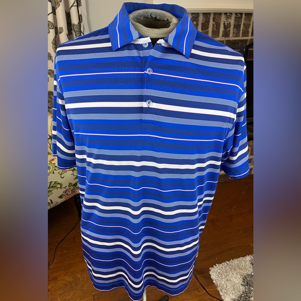 Nike Dri-Fit Golf shortsleeve shirt - men’s Large, excellent condition.